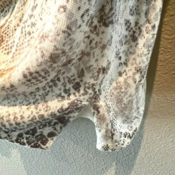 Chico's Mock Neck Snakeskin Sweater Sz M - Picture 7 of 15